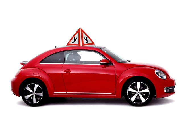 volkswagen-beetle-2011-28